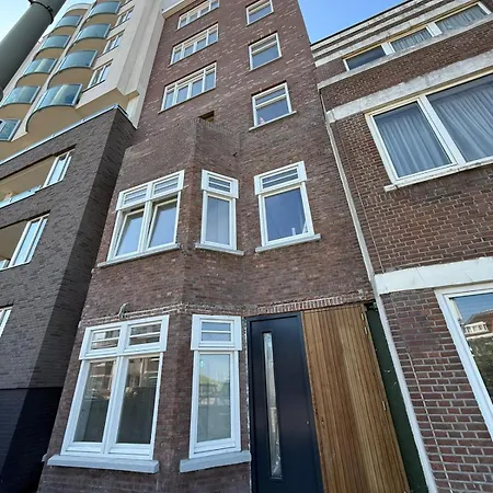 Four Stories Апарт-отель