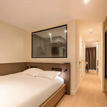 Hotel apartamentowy Four Stories Haga