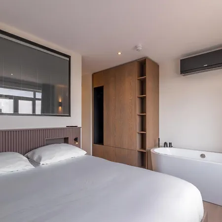 Four Stories Lägenhetshotell Haag